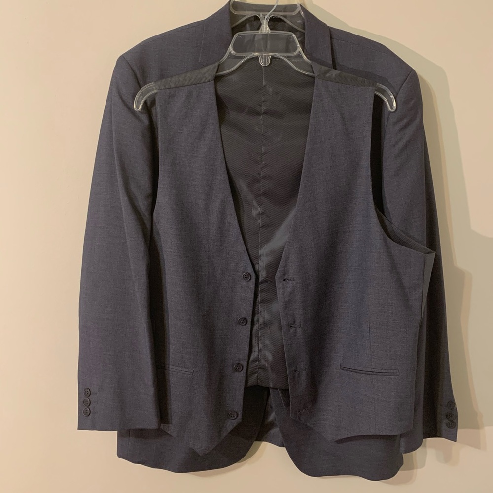 44R - Pronto Uomo  Suit Coat and Vest